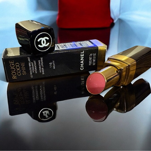 CHANEL Other - ROUGE COCO SHINE LE ROUGE BRILLANT 116 MIGHTY